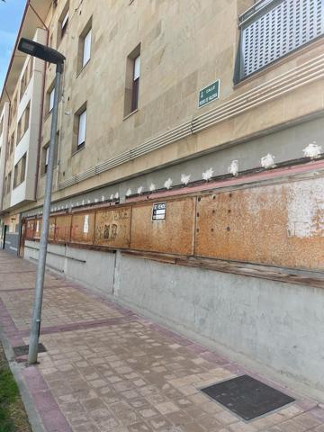 Local comercial en alquiler en Arroyo de la Encomienda, La Vega photo 0