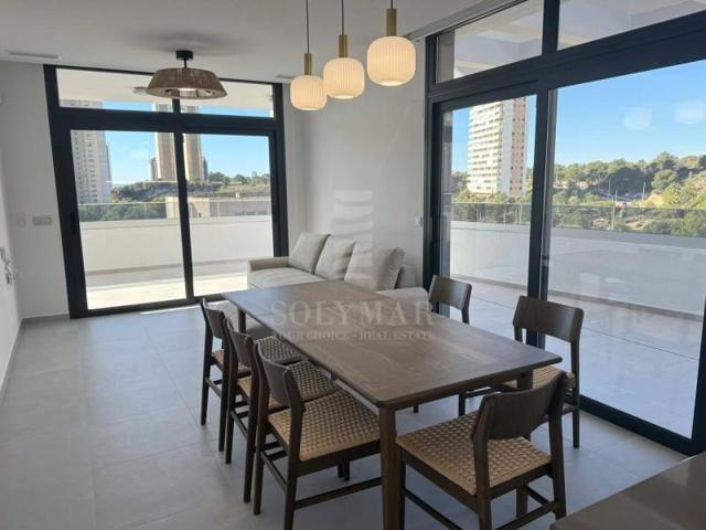 Piso en alquiler en Benidorm, Benidorm photo 0