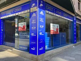 Local comercial en alquiler en Motril, Cl. Cuevas photo 0