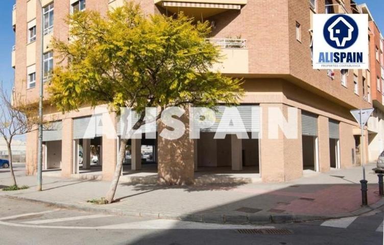 Local comercial en alquiler en Alicante, La Florida photo 0