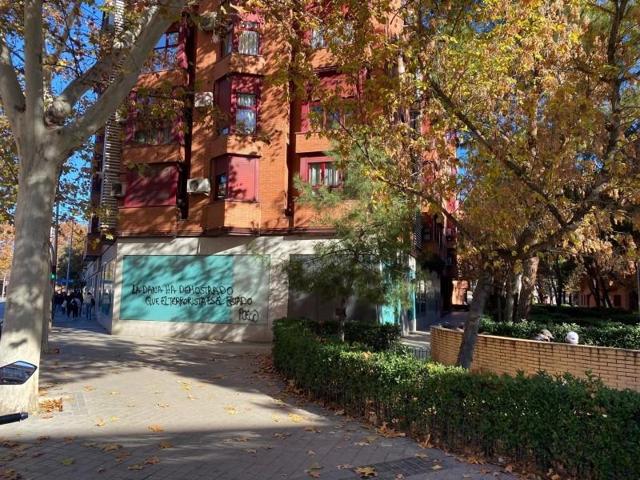 Local comercial en alquiler en Madrid, Ciudad de los Angeles photo 0