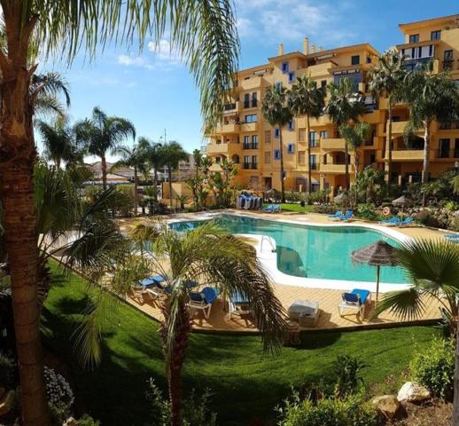 Apartamento en alquiler en San Pedro de Alcántara, Los Naranjos photo 0