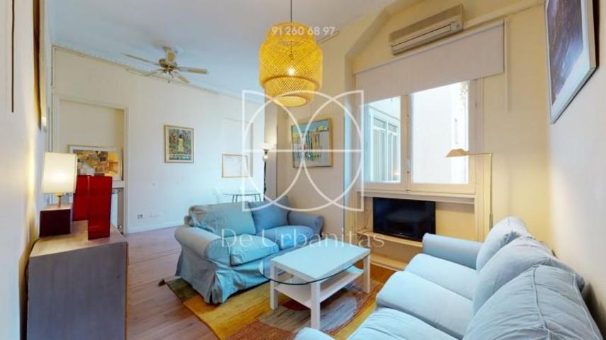 Piso en alquiler en Madrid, Recoletos photo 0