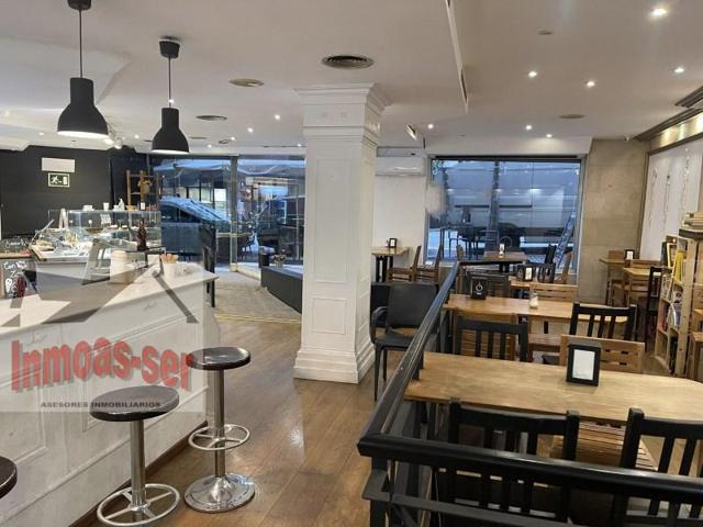 Local comercial en alquiler en Barcelona, La Nova Esquerra de l'Eixample photo 0