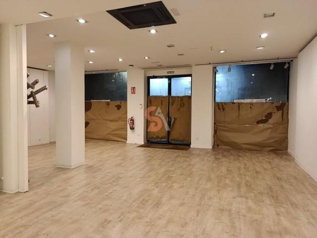 Local comercial en alquiler en Valladolid, Centro photo 0