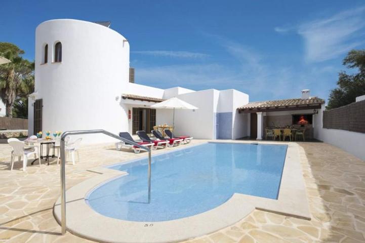 Chalet en alquiler en Santanyí, Cala D'or photo 0