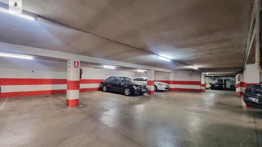 Garaje en venta en Badajoz, San Fernando photo 0