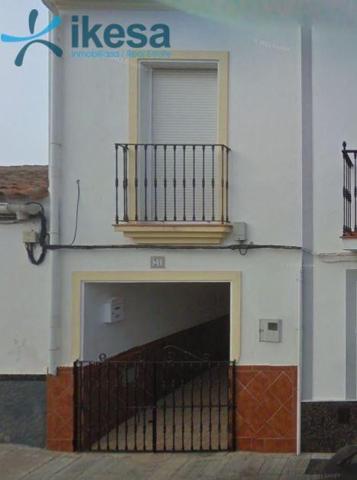 Adosada en venta en Santa Olalla del Cala, Andalucia photo 0