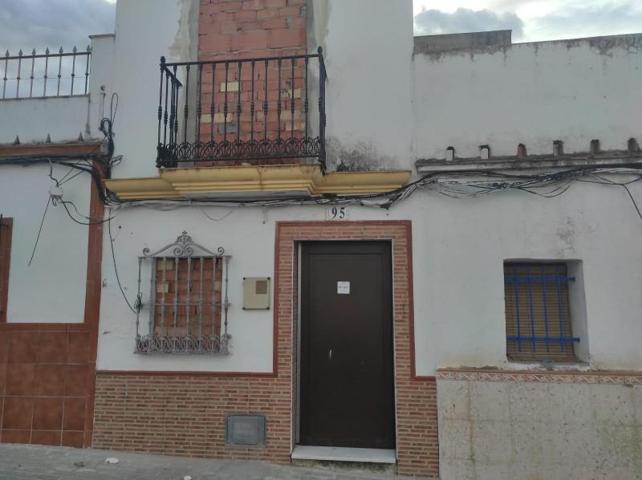 Casas de pueblo en venta en Villamartín, Andalucia photo 0