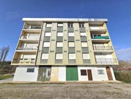 Piso en venta en Espinosa de los Monteros photo 0