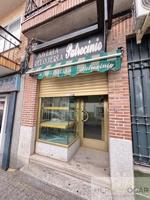 Local comercial en venta en Bargas, Bargas photo 0