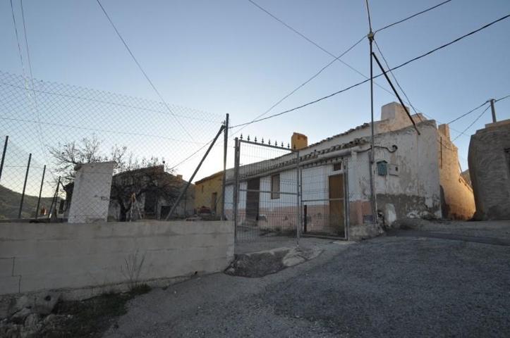 Casa con terreno en venta en Fortuna photo 0