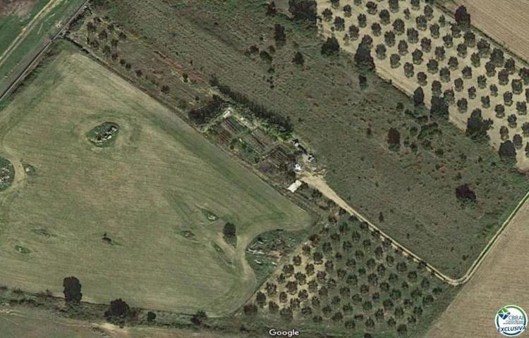 Terreno en venta en Palau-saverdera photo 0