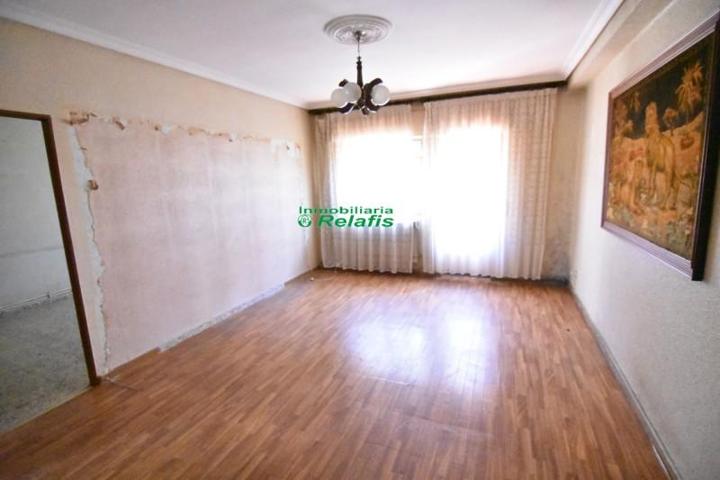 Piso en venta en Ciudad Rodrigo, Avda Salamanca photo 0