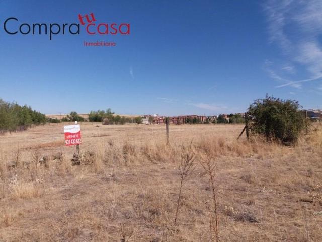 Terreno en venta en Segovia, Hontoria photo 0