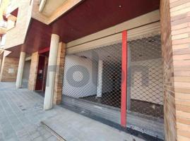 Local comercial en venta en Roda de Ter, Osona photo 0