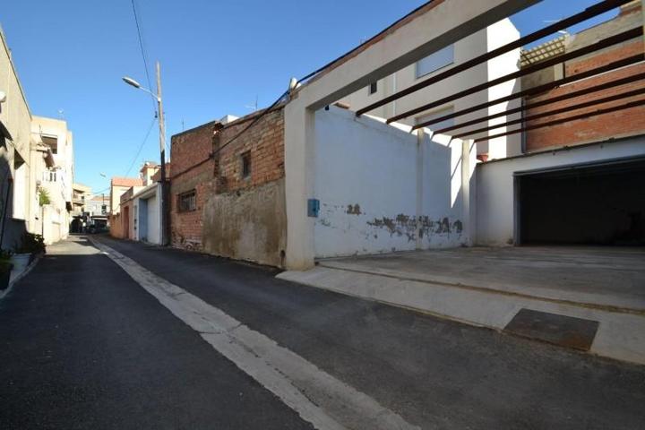 Local comercial en venta en Deltebre, La cava photo 0