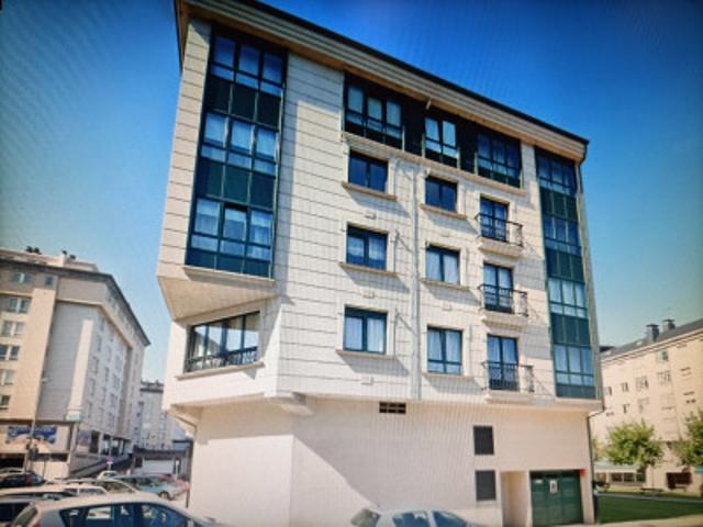 Local comercial en venta en Narón photo 0