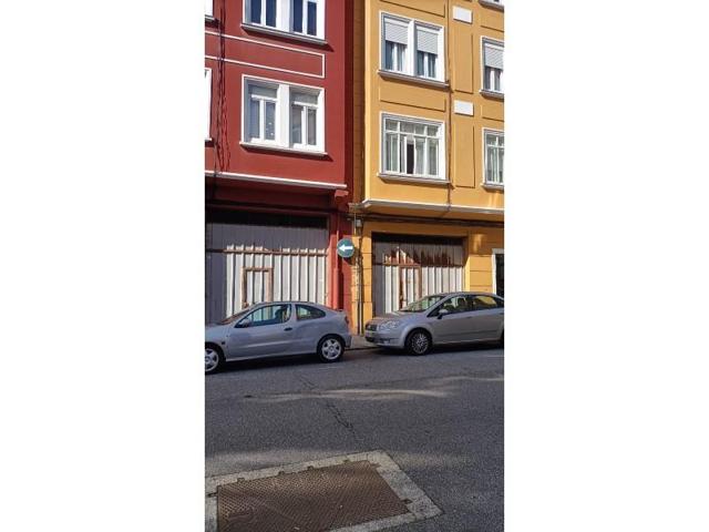 Local comercial en venta en Ferrol photo 0