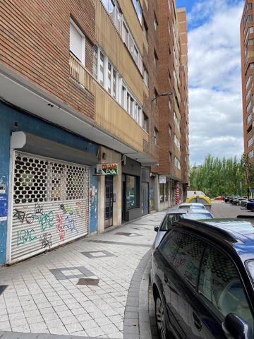 Local comercial en venta en Valladolid, Centro photo 0