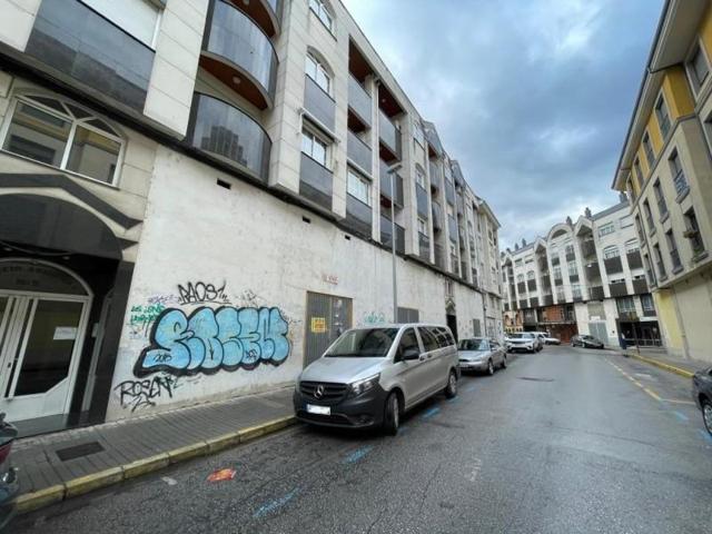 Local comercial en venta en Ponferrada, Centro photo 0