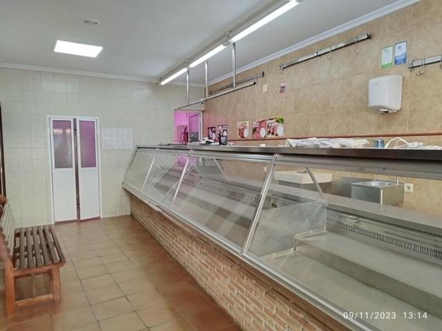 Local comercial en venta en Plasencia, Calle Sor Valentina Mirón, 10600 photo 0