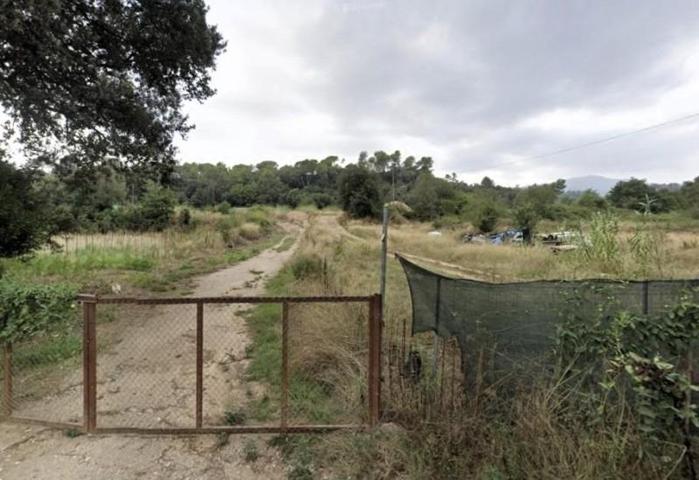 Terreno en venta en Castellar del Vallès, Can carner photo 0