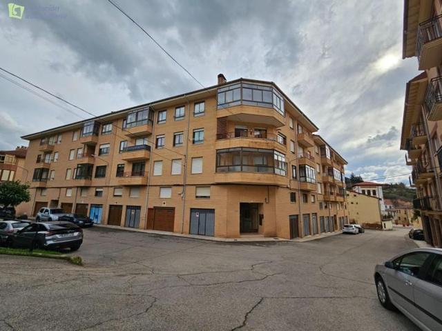 Piso en venta en Pradoluengo, Pradoluengo photo 0