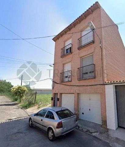 Piso en venta en Cedillo del Condado, Cedillo del Condado photo 0