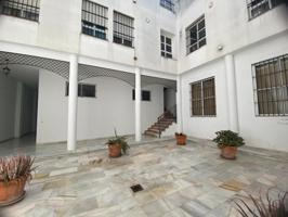 Local comercial en venta en Jerez de la Frontera, Vallesequillo photo 0