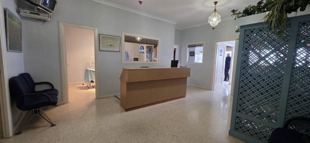 Oficina en venta en Algeciras, Centro photo 0