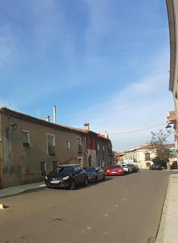 Casa en venta en Cigales, Cigales photo 0