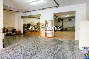 Local comercial en venta en Sant Andreu de la Barca, La Solana photo 0