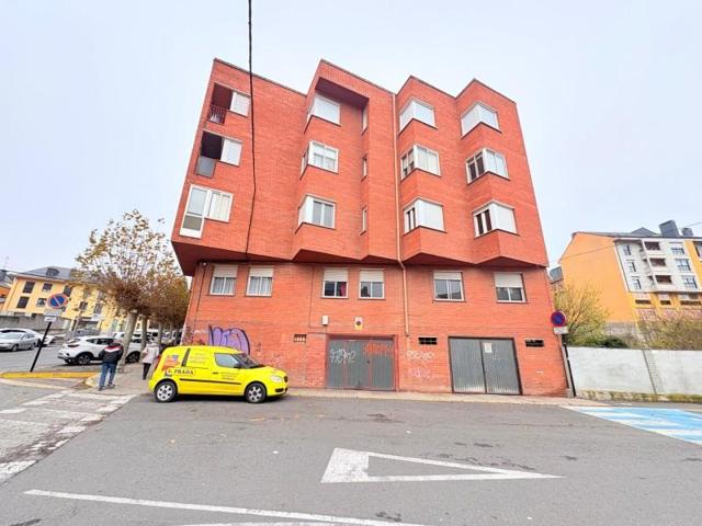 Piso en venta en Ponferrada, Zona Alta photo 0