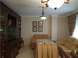 Piso en venta en Morón de la Frontera photo 0