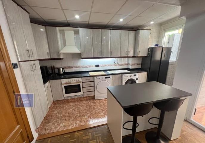 Piso en venta en Alcoy-Alcoi, Ensanche (Alcoy) photo 0