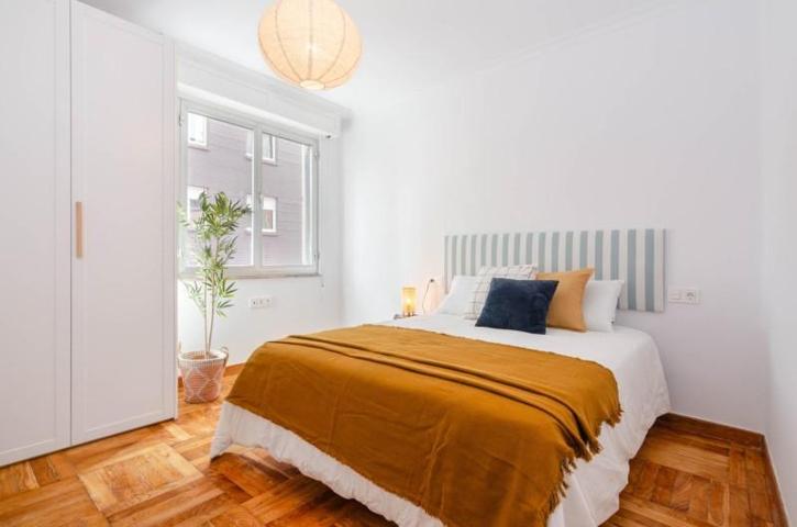 Piso en venta en Mieres, La Villa - Bazuelo photo 0