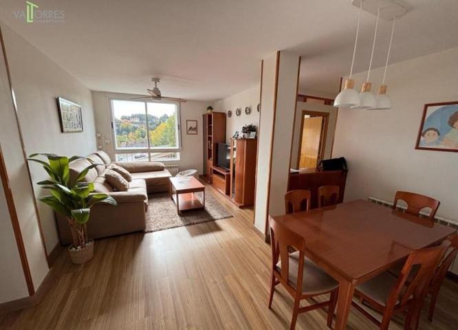 Piso en venta en Teruel, Franciscanos photo 0