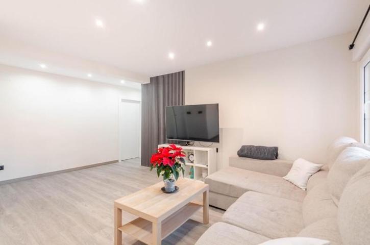 Piso en venta en Gijón, Laviada photo 0