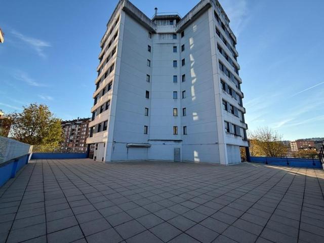 Piso en venta en Oviedo, HUCA-La Cadellada photo 0