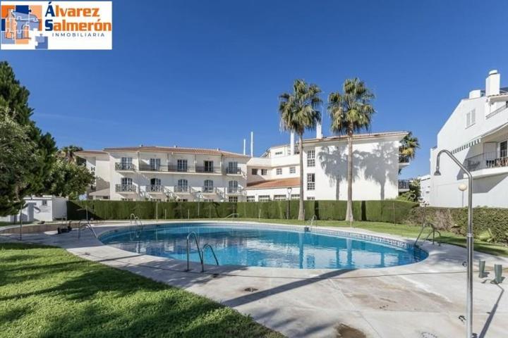 Piso en venta en Calahonda, Calahonda - Carchuna photo 0