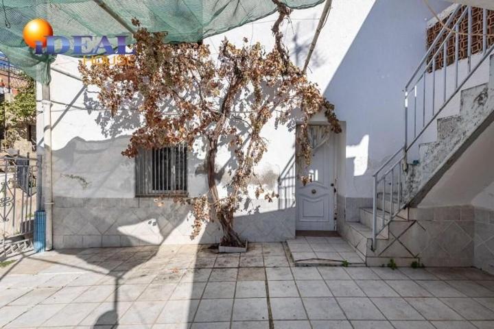 Casa en venta en Monachil, Vega de granada zona sur photo 0