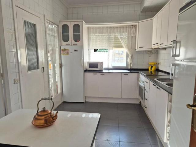 Piso en venta en Badajoz, Santa Marina photo 0