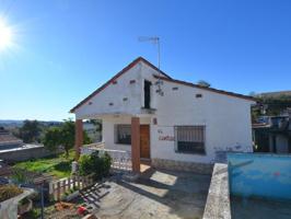 Chalet en venta en Piera photo 0