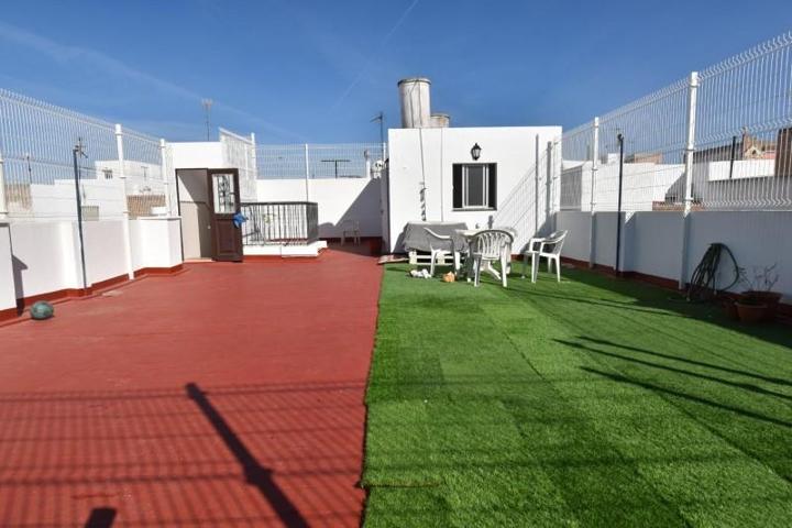 Casa en venta en Chiclana de la Frontera, Mayorazgo photo 0