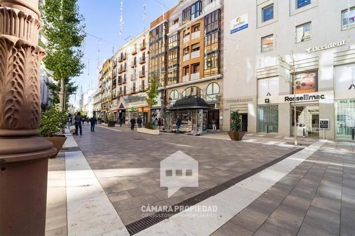 Piso en venta en Huelva photo 0