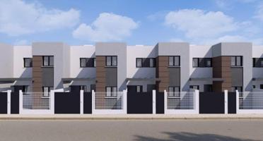 Adosada en venta en Jun, Jun photo 0