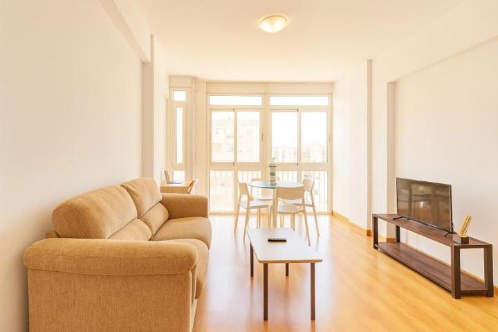 Piso en venta en Almería, Zapillo photo 0