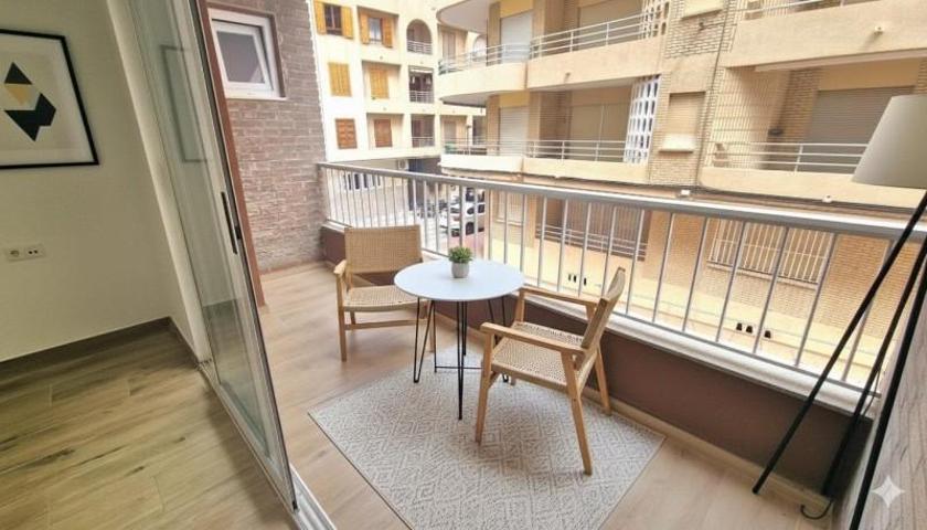 Piso en venta en Torrevieja, La Mata photo 0