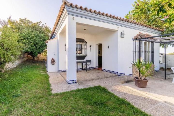 Chalet en venta en Chiclana de la Frontera, Pinar de los Franceses - Marquesado photo 0